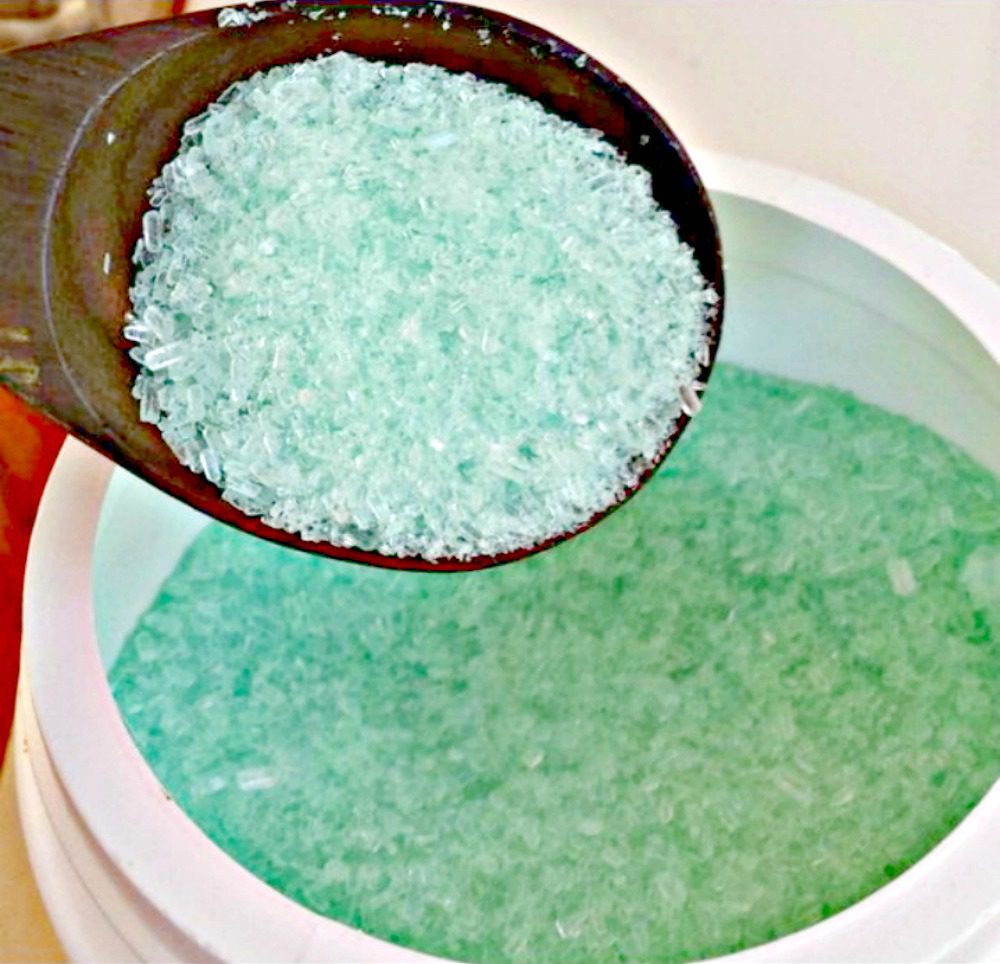 DIY Peppermint Foot Soak Easy Holiday Gift Tutorial