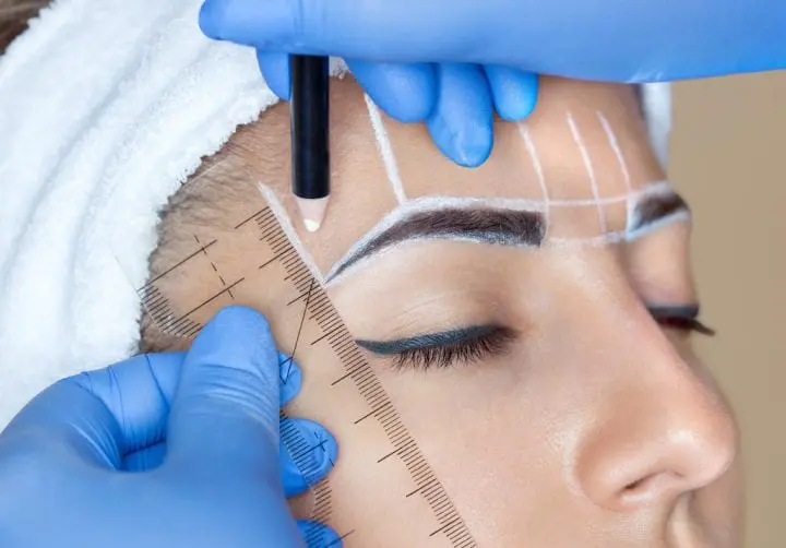 Beginners Guide to Microblading Eyebrows