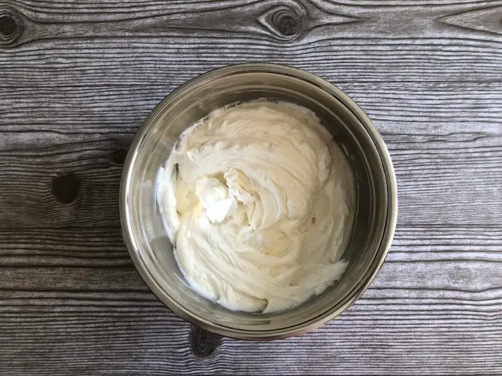 whipped cream cheese frosting