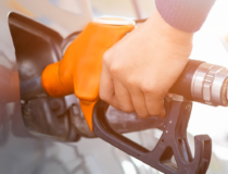 10 Hacks to Save Money on Gas