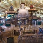 Great Wolf Lodge Waterpark Water park Fort Mackenzie e1490016125840