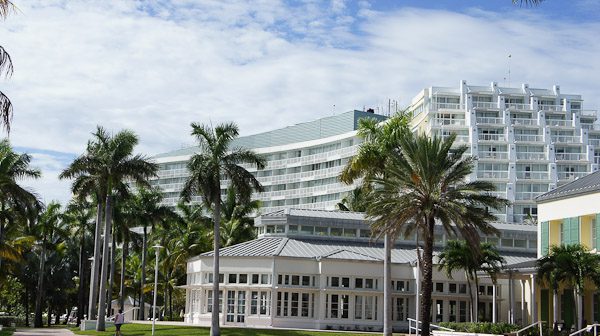 Visiting Grand Bahama Island - Hotel