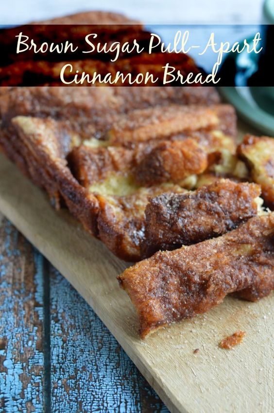 Brown Sugar Cinnamon Pull-Apart Bread