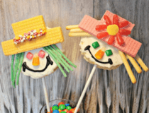 RICE KRISPIES Treats Scarecrow Pops