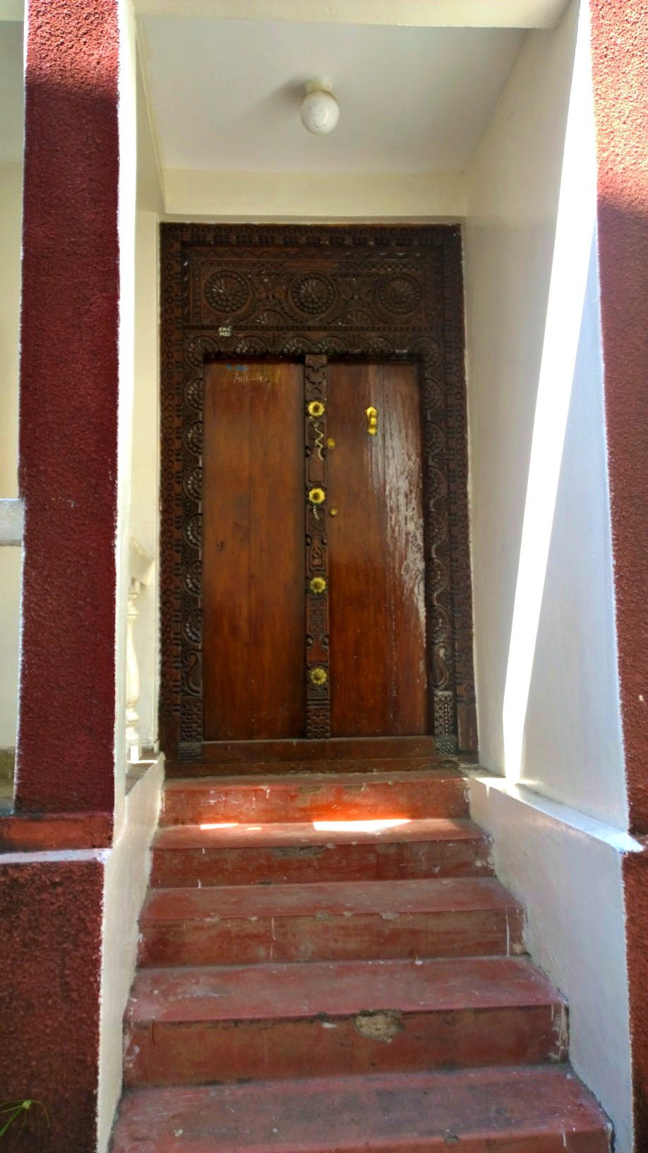 Doors of Zanzibar 8