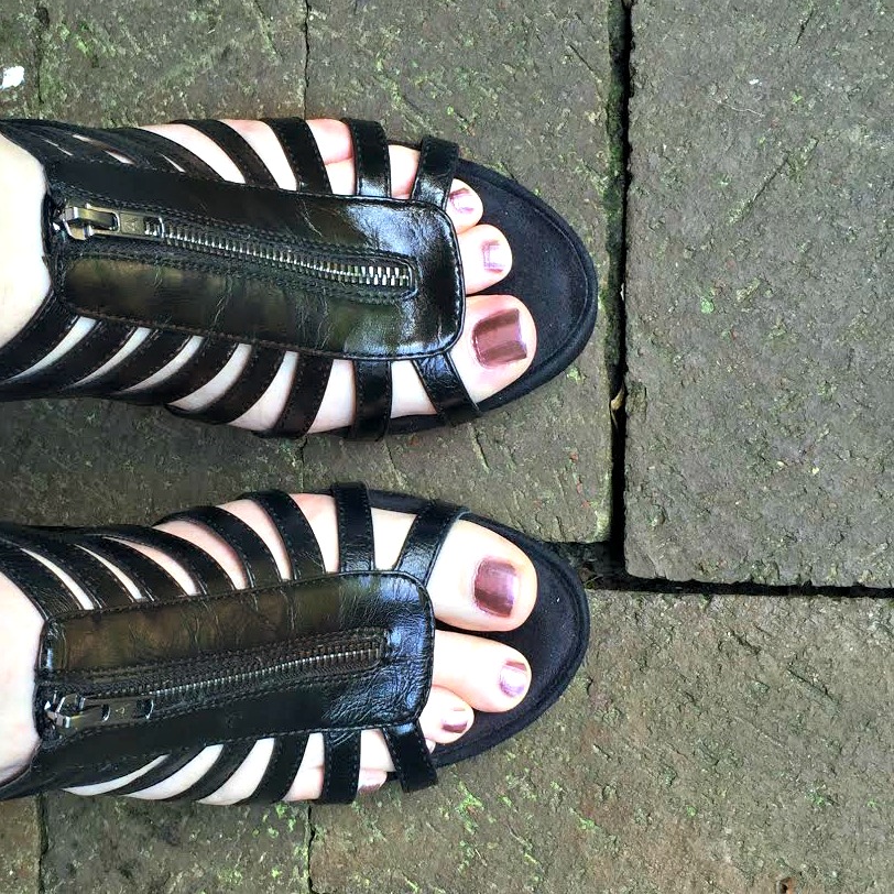 Famous Footwear Aerosoles