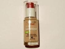 Covergirl Outlast Stay Luminous Natural Glow Foundation Review 1