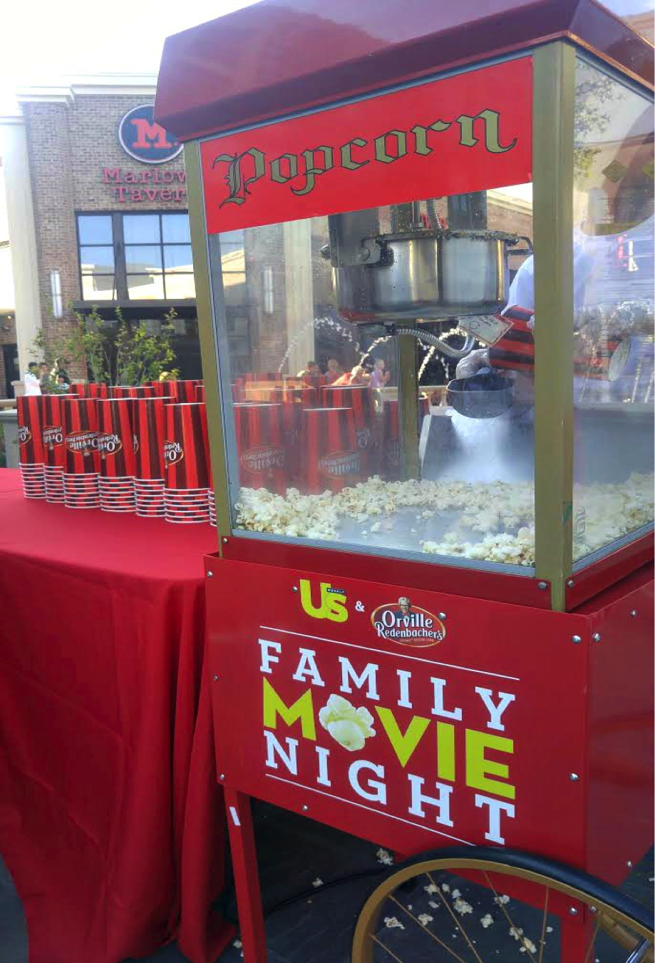 Fun at Family Movie Night with Orville Redenbacher's #PopcornPartyTime