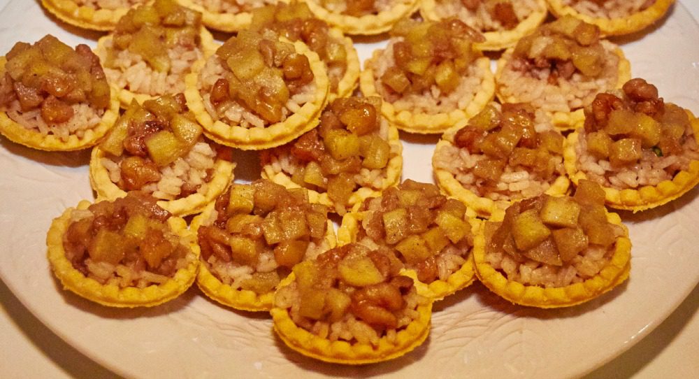 Caramel Apple Tartlets Recipe with sweet rice