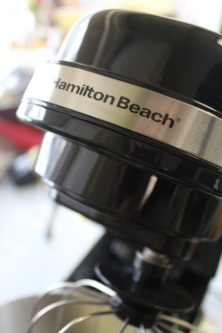 I used my Hamilton Beach mixer to make my DIY lavender sugar scrub.
