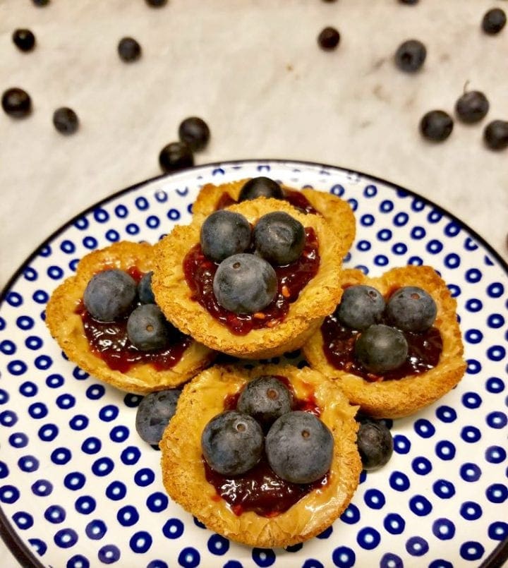 Mini Peanut Butter and Jelly Cups Recipe