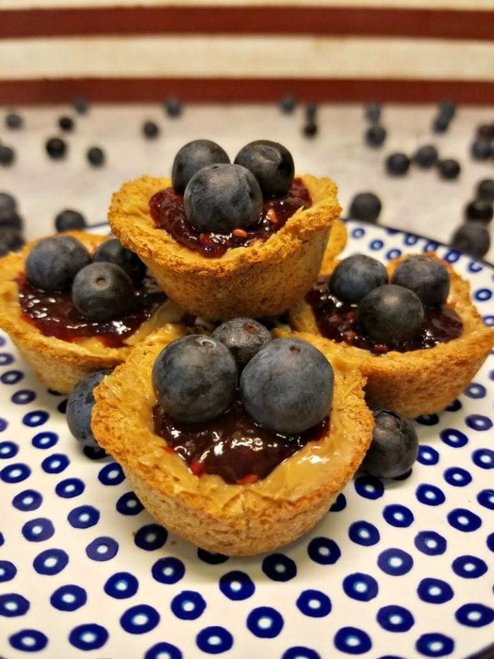 Mini Peanut Butter and Jelly Cups Recipe