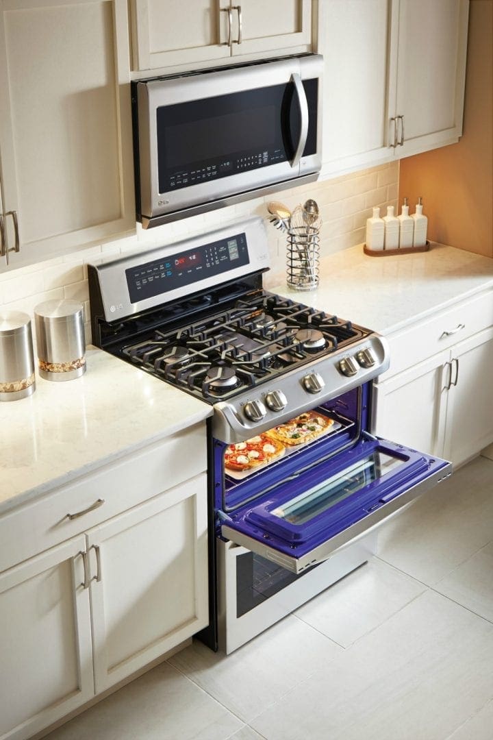 best-buy-ldg4313st-upper-oven-lifestyle-1