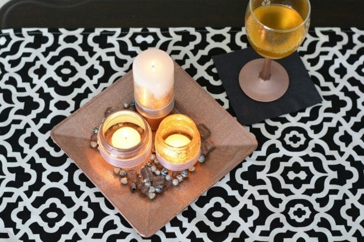 Black and White New Year's Eve Tablescape #WaverlyInspirations #InAWaverlyWorld