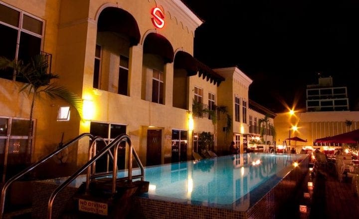 Spanish Court Hotel in Kingston Jamaica #Jamaica #HomeofAllRight #VisitJamaica @VisitJamaicaNow
