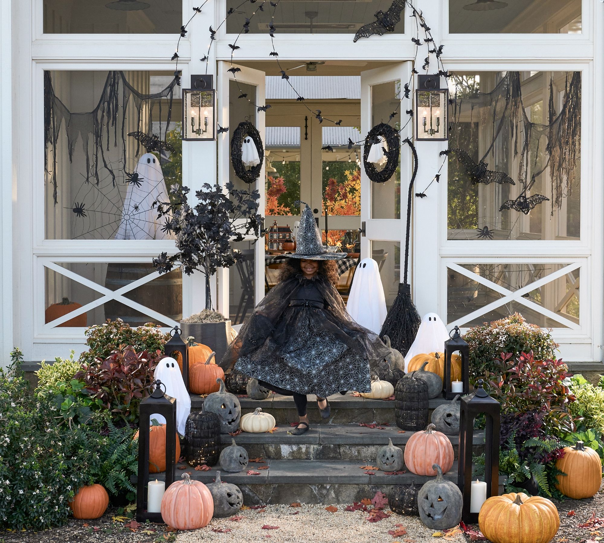 Cute Halloween Front Porches Divine Lifestyle