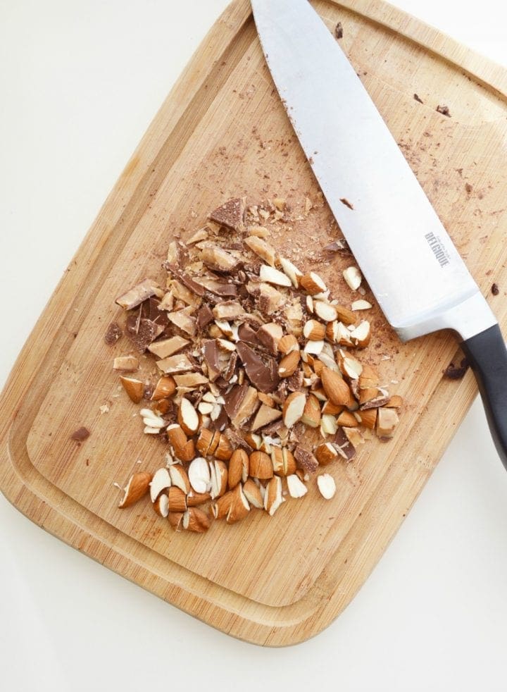 Easy Almond Toffee Bark Recipe - 3 Ingredients