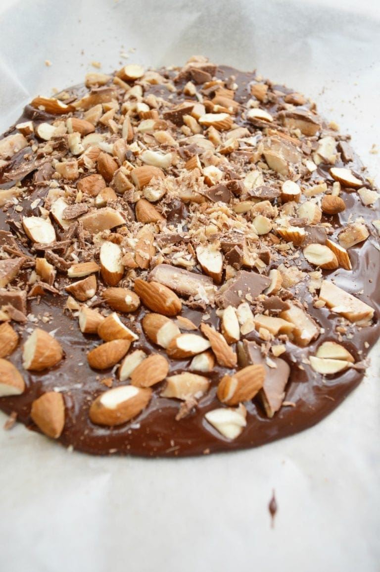 Easy Almond Toffee Bark Recipe 3 Ingredients Divine Lifestyle
