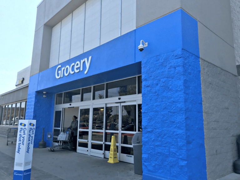 Walmart Grocery Gives Curbside Delivery Right to Your Car