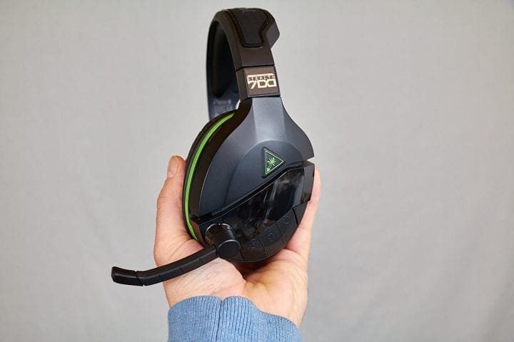 Turtle Beach Stealth 700 Gaming Headset 2