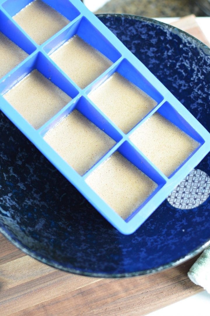 Silicon mold with the first layer