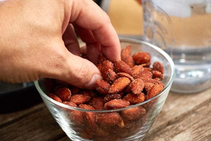 5 Reasons to Eat More Almonds