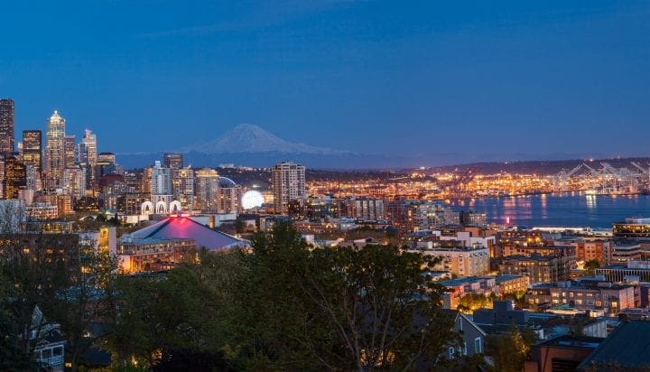 Visitors Guide to Seattle