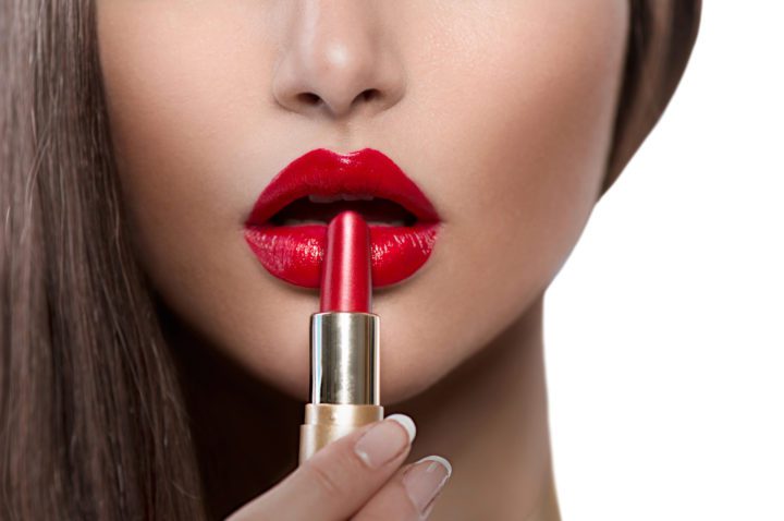 How to Choose Lipstick Color