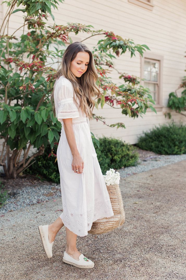 How to Style a Maxi Dress