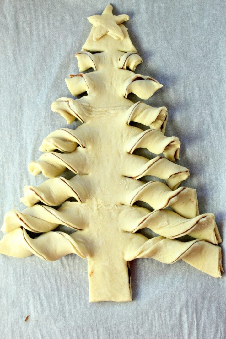 Nutella Puff Pastry Christmas Tree