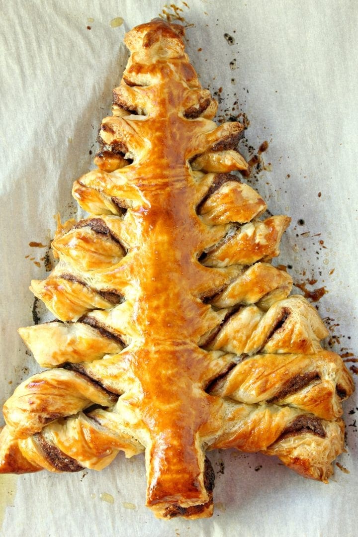 Nutella Puff Pastry Christmas Tree