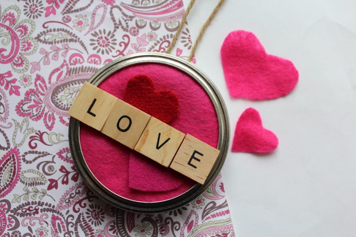 DIY Love Gift Tag 2