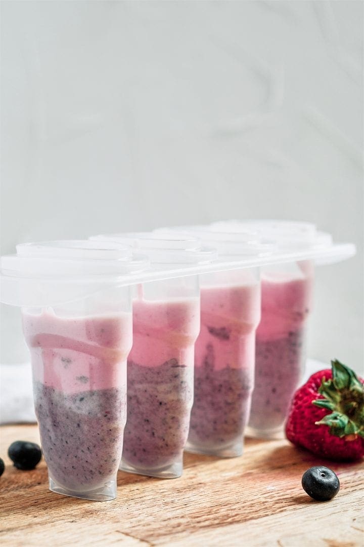 Creamy Frozen Berry Popsicle Recipe