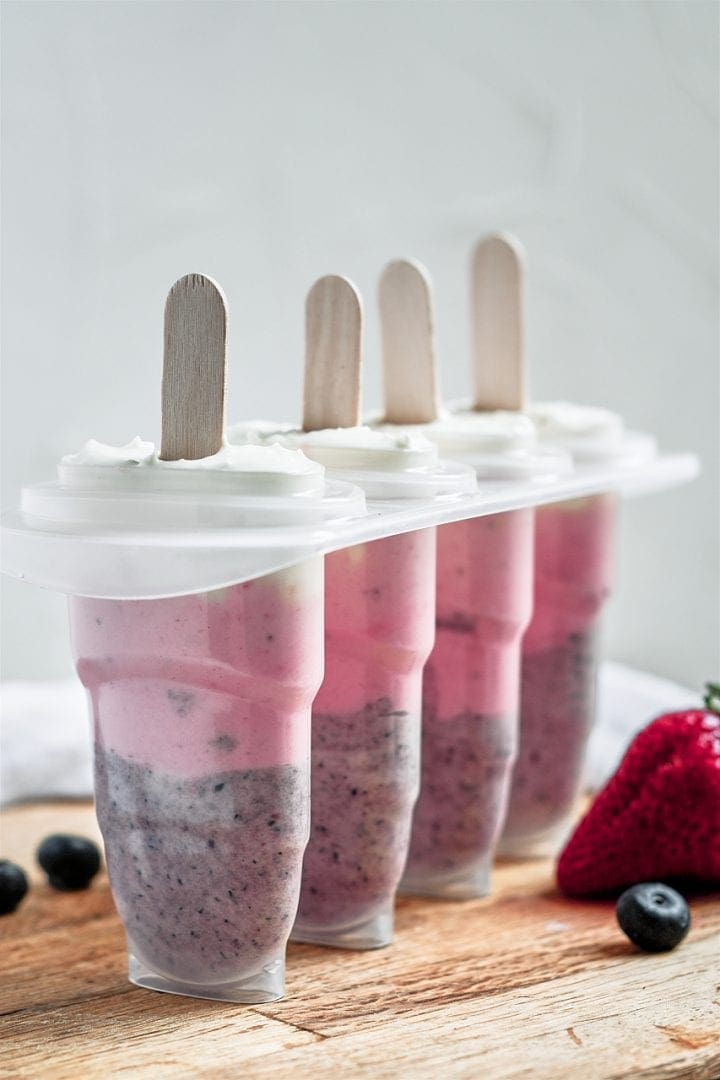 Creamy Frozen Berry Popsicle Recipe
