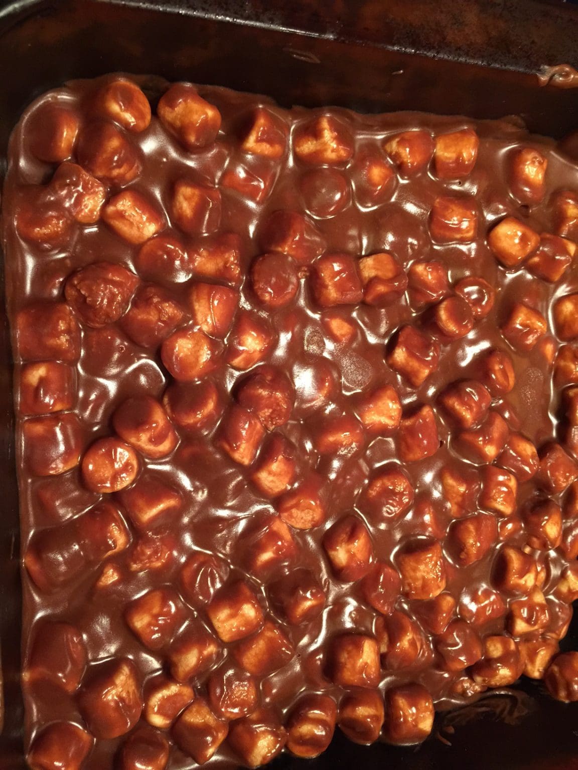 Peanut butter marshmallow chocolate bars no bake