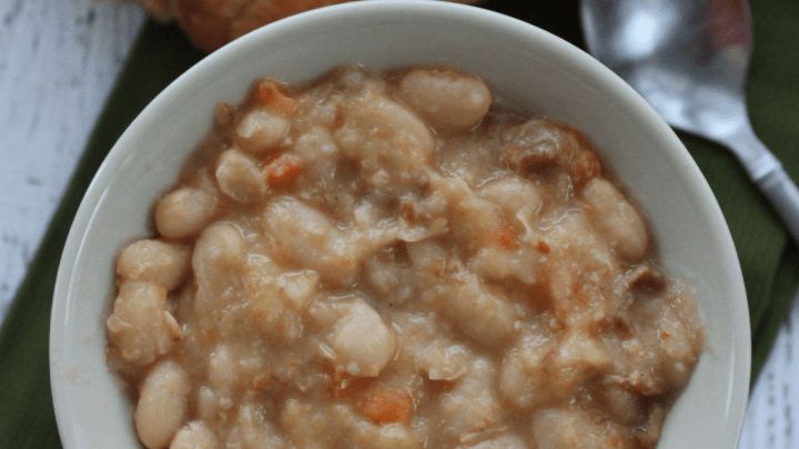 Crockpot Bean and Bacon Soup