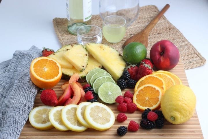 Easy Fruity Summer White Sangria Recipe with Rum fruity sangria