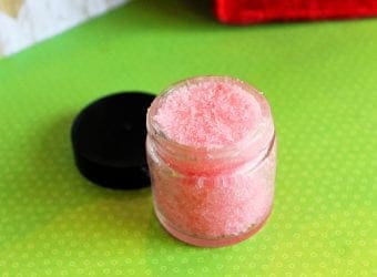 Peppermint Sugar Lip Scrub DIY with Coconut Oil