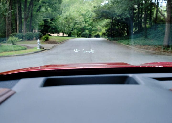 2020 Toyota Highlander Hybrid Platinum HUD