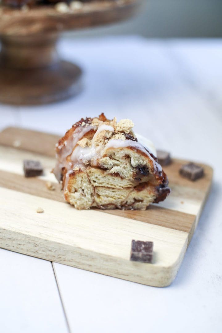 Smores Cinnamon Roll Monkey Bread