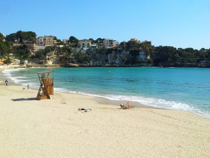 A Day in Paradise: Exploring Beaches in Porto