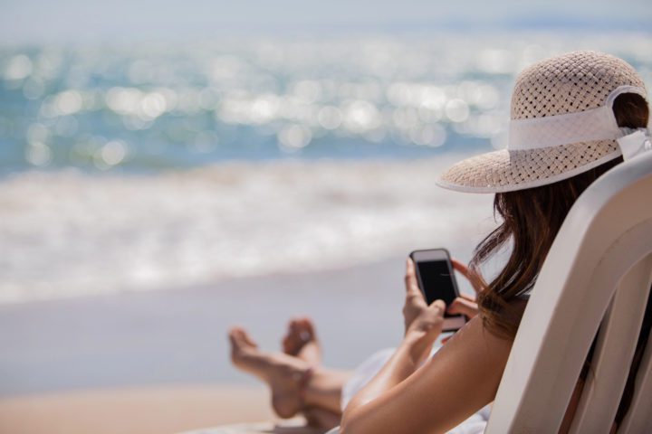 Tips for Spending the Day Alone at the Beach