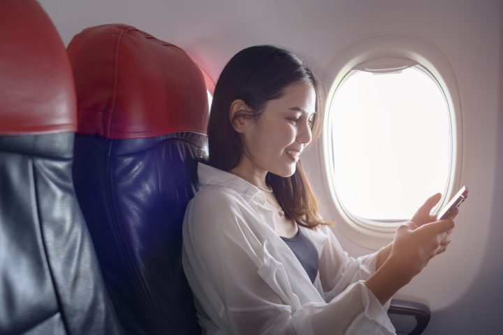 What to Do When You Have Wi-Fi on Your Flight