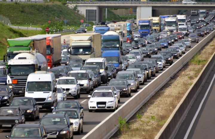 How to Handle a Multi-Vehicle Collision: Legal and Insurance Tips